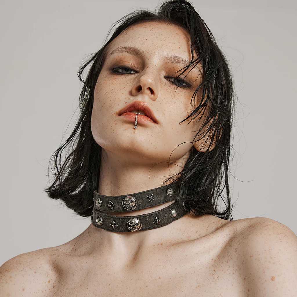 2024 Punk metal rivet choker - Image 3