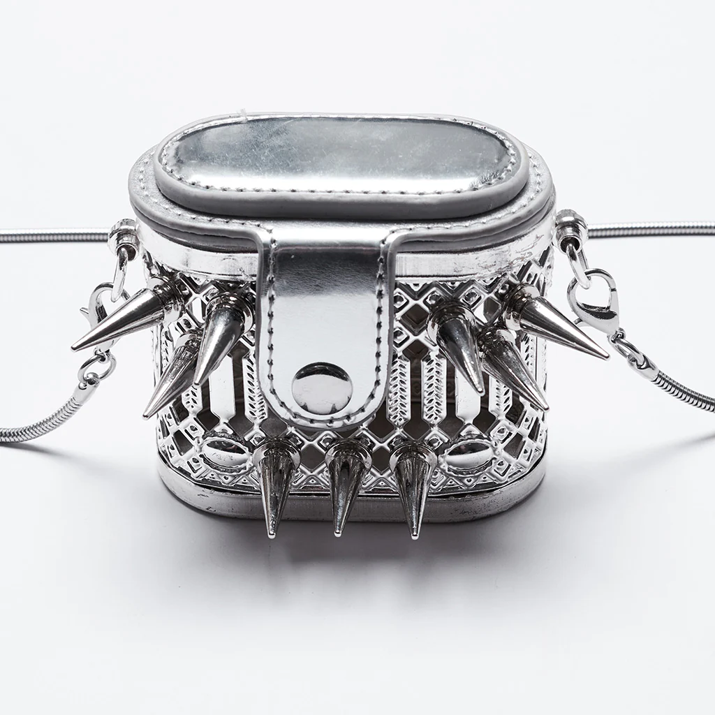 Punk hollow metal mini bag - Image 7